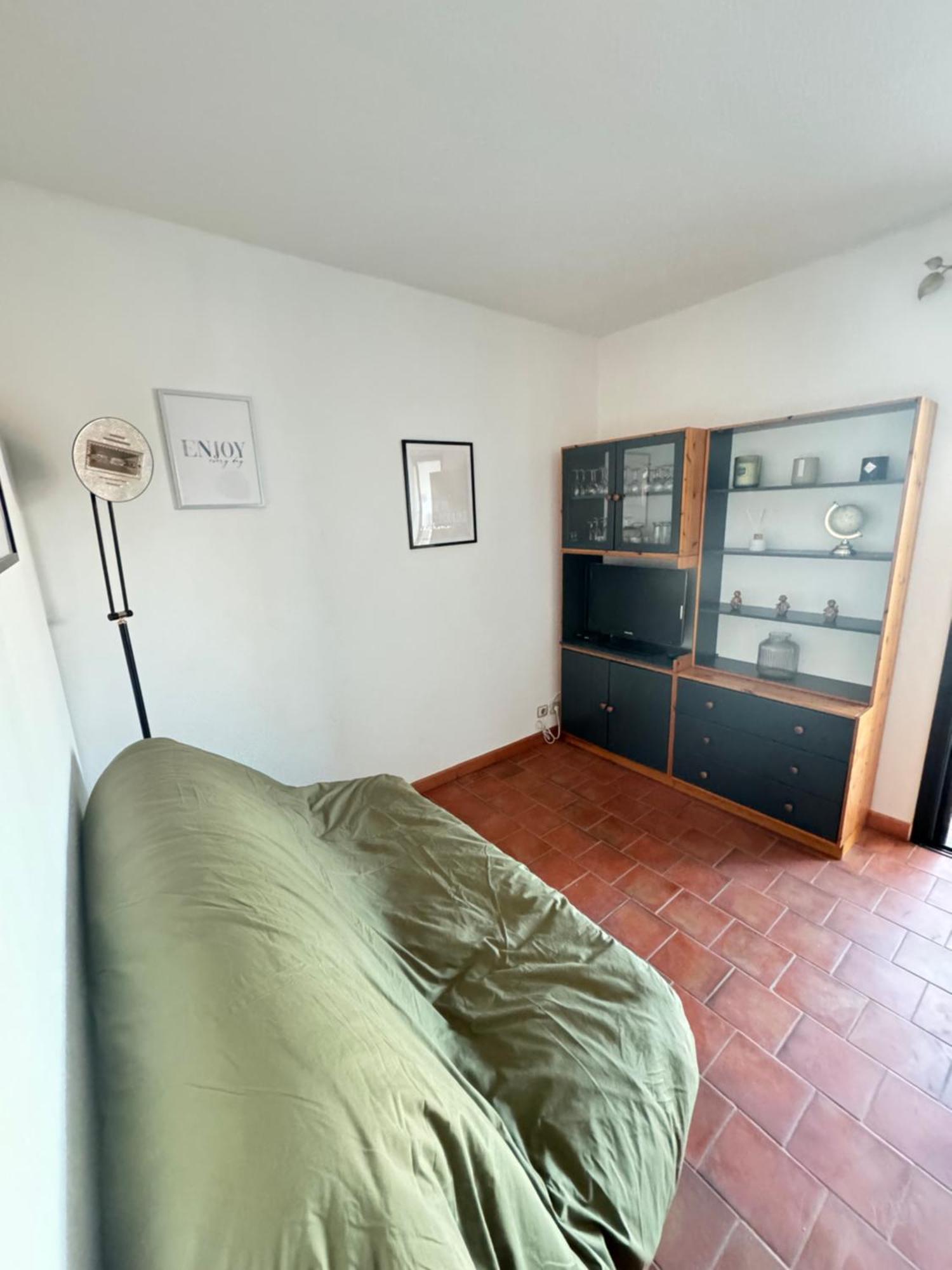 Studio Dans Residence, Piscine Lagon, Tennis Et Aire De Jeux Fréjus Екстериор снимка