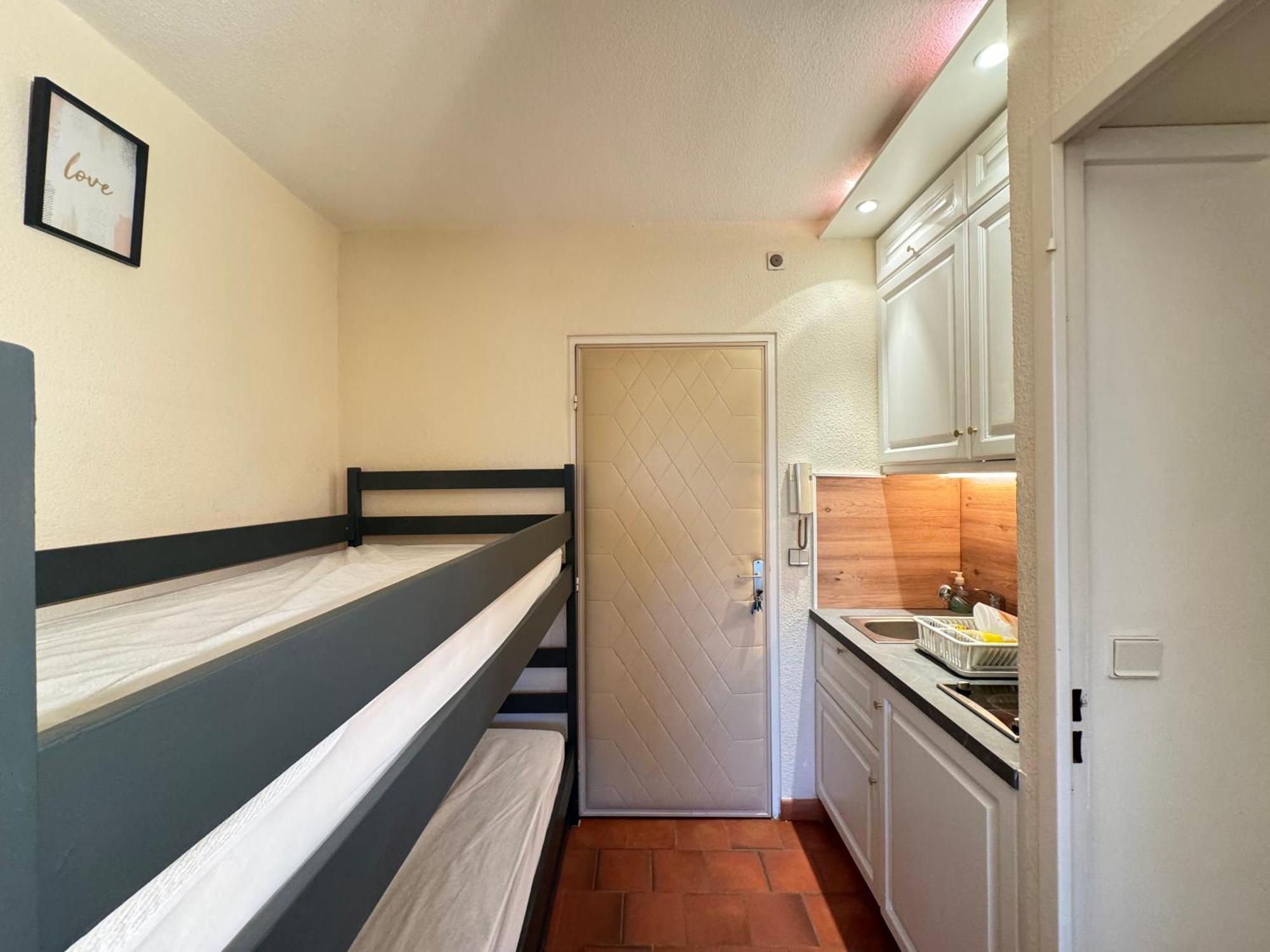 Studio Dans Residence, Piscine Lagon, Tennis Et Aire De Jeux Fréjus Екстериор снимка